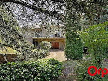 Vente Maison 7 pièces 163 m2 Collonges au Mont d'Or
