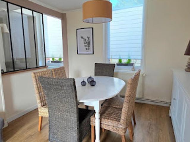 Vente Maison 7 pièces 163 m2 Lesdins