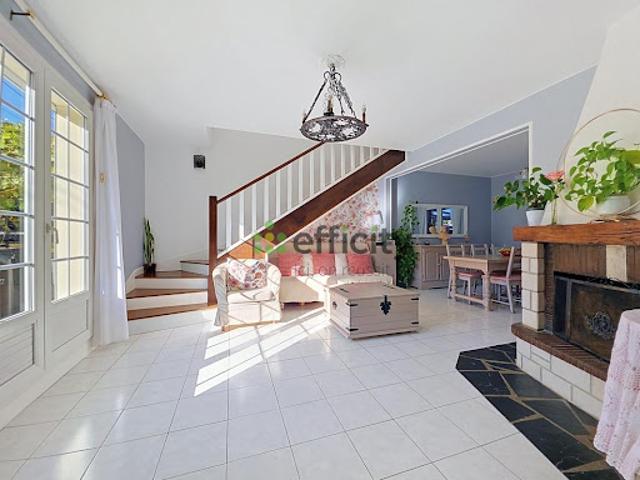 Vente Maison 7 pièces 163 m2 Pontault Combault