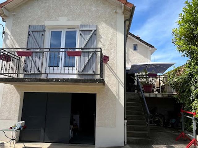 Vente Maison 7 pièces 163.61 m2 Auxerre