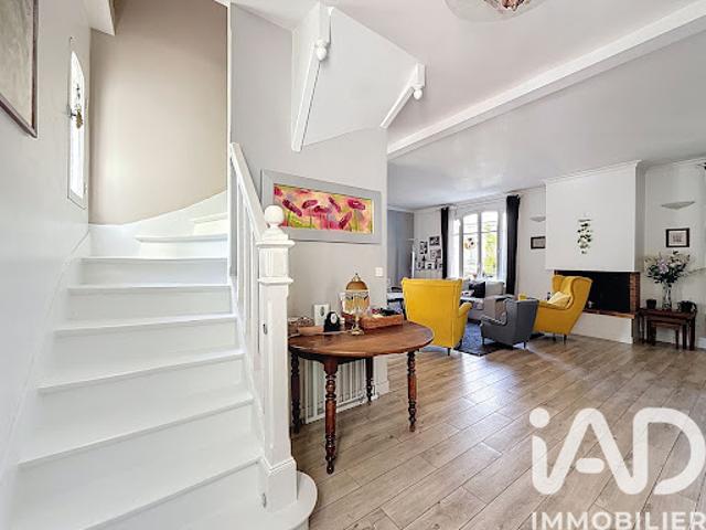 Vente Maison 7 pièces 174 m2 Enghien les Bains