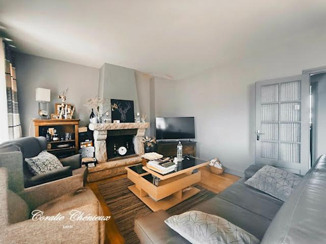 Vente Maison 7 pièces 174 m2 Lanobre