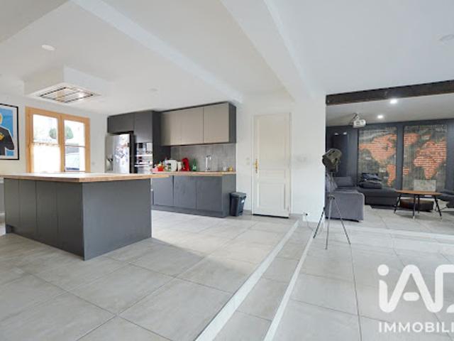 Vente Maison 7 pièces 174 m2 Pontoise