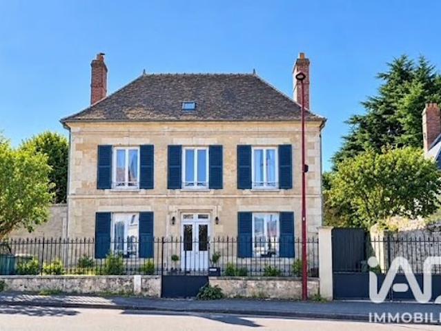 Vente Maison 7 pièces 175 m2 Neuilly Saint Front