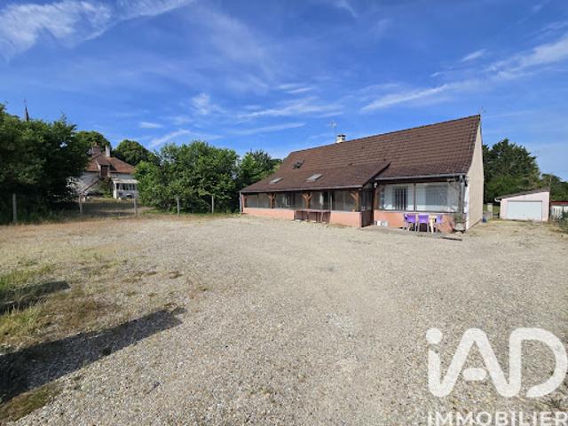 Vente Maison 7 pièces 175 m2 Oussoy en Gâtinais