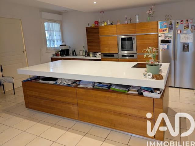 Vente Maison 7 pièces 175 m2 Chevrieres