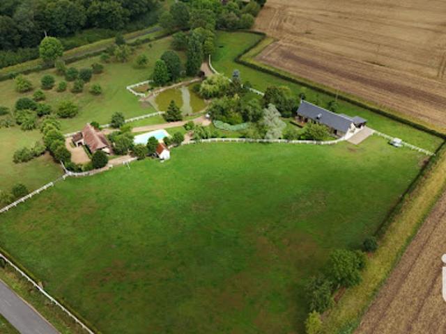 Vente Maison 7 pièces 175 m2 Conches en Ouche