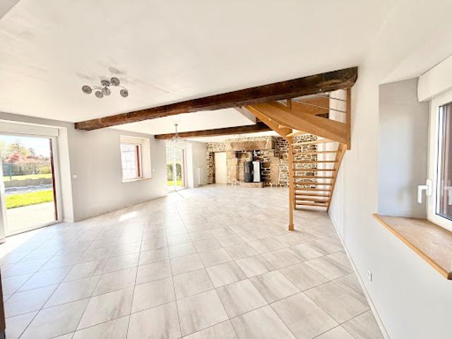 Vente Maison 7 pièces 175 m2 Landéan