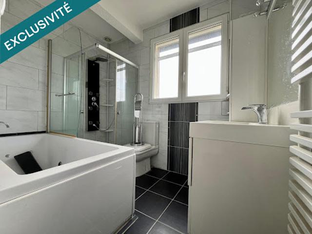 Vente Maison 7 pièces 276 m2 Quingey