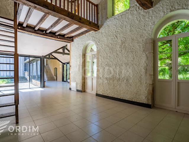 Vente Maison 7 pièces 175 m2 L'Isle sur Serein