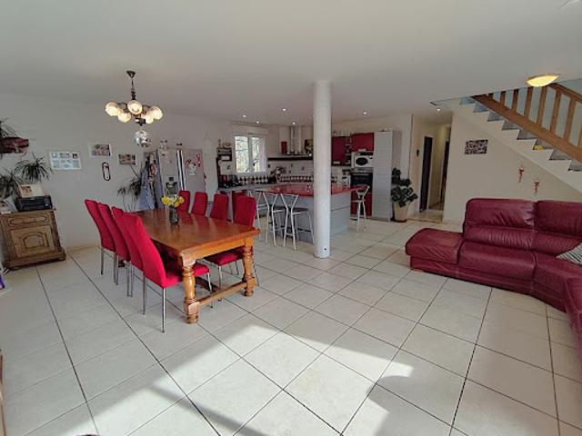 Vente Maison 7 pièces 175 m2 Saint Victor de Chrétienville