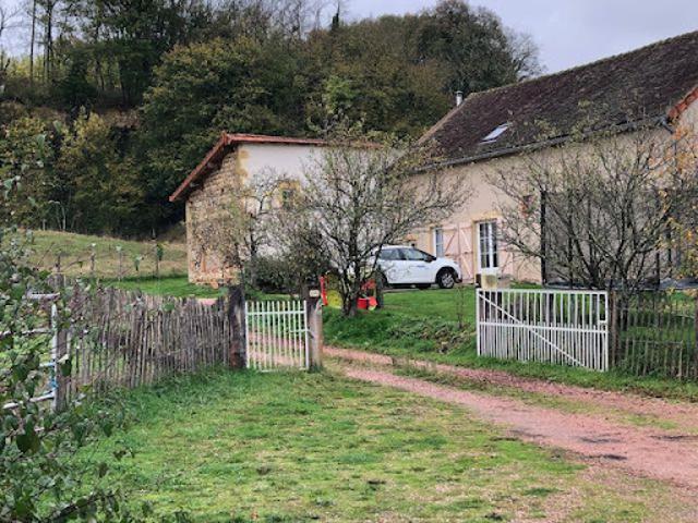Vente Maison 7 pièces 175 m2 Semur en Brionnais
