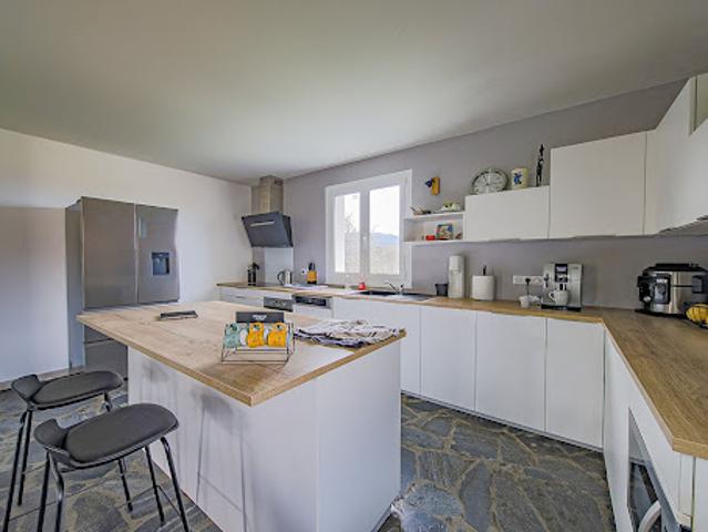 Vente Maison 7 pièces 175 m2 Venzolasca