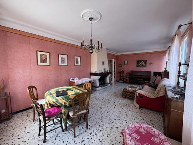Vente Maison 7 pièces 175.25 m2 Cabestany