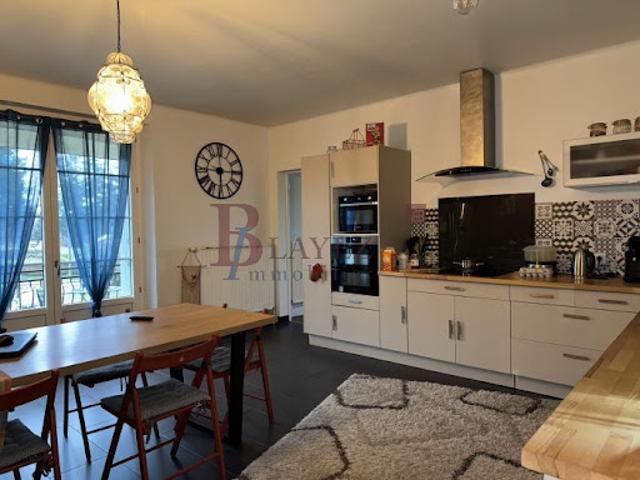 Vente Maison 7 pièces 175.78 m2 Eyrein