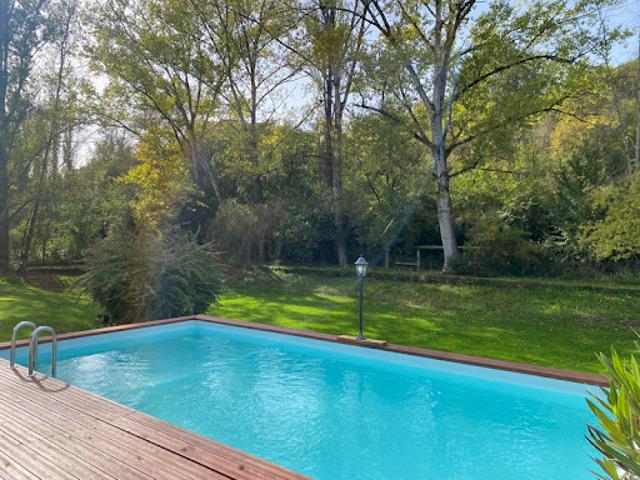 Vente Maison 7 pièces 176 m2 Le Buisson de Cadouin