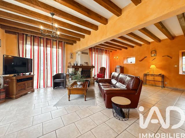 Vente Maison 7 pièces 176 m2 L'Huisserie