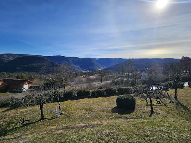 Vente Maison 7 pièces 176 m2 Saint claude