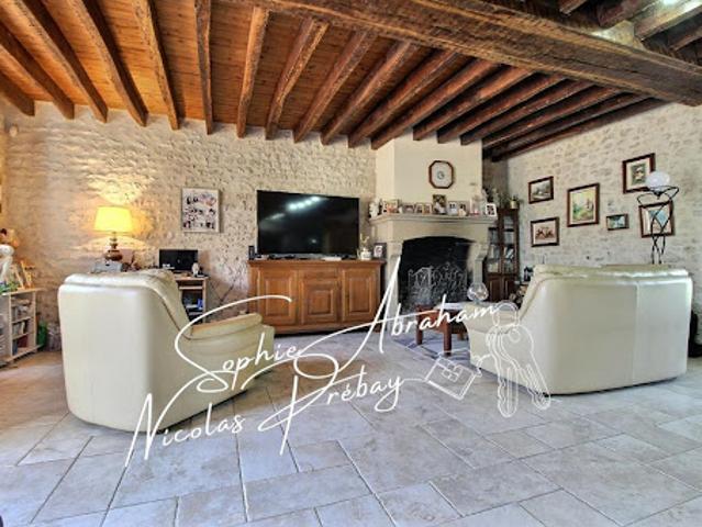 Vente Maison 7 pièces 176 m2 Toury