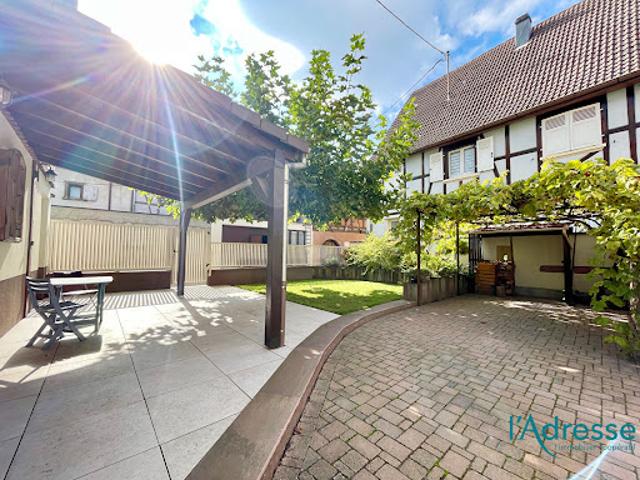 Vente Maison 7 pièces 176.9 m2 Sainte Croix en Plaine