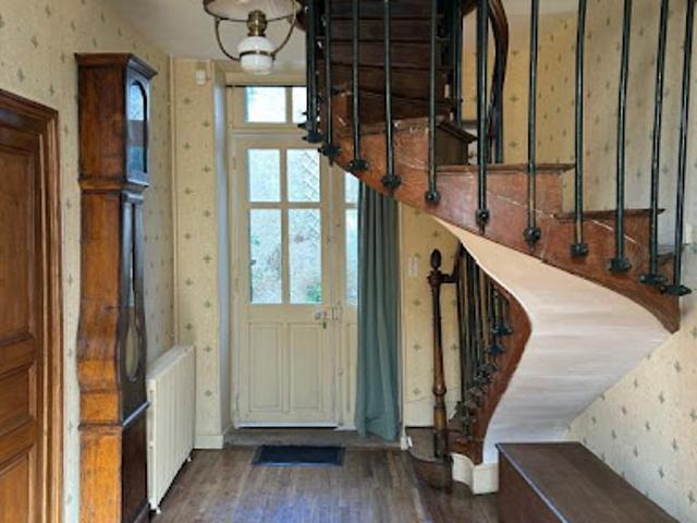 Vente Maison 7 pièces 177 m2 Ménigoute