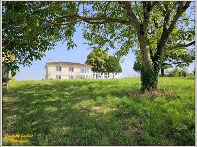 Vente Maison 7 pièces 177 m2 Aubeterre sur Dronne