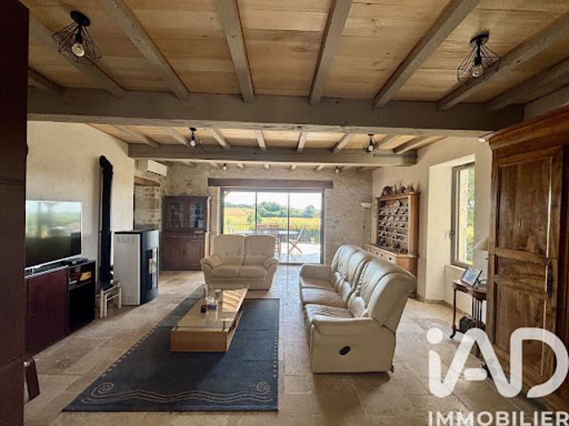 Vente Maison 7 pièces 177 m2 Beaumontois en Périgord