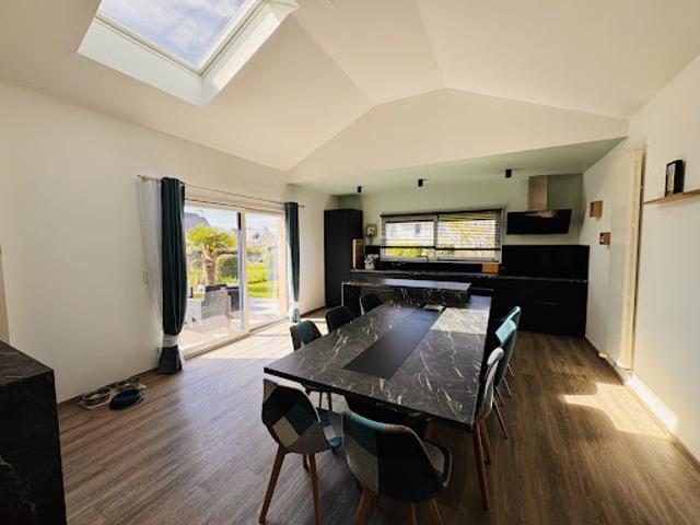 Vente Maison 7 pièces 177 m2 Saint Coulomb