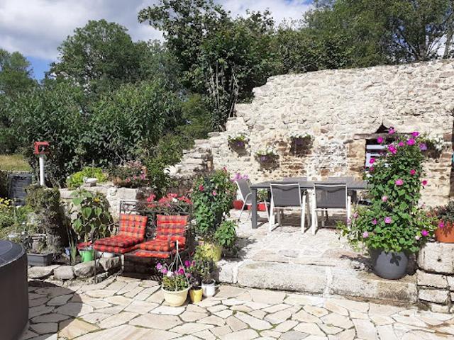 Vente Maison 7 pièces 177 m2 Saint Silvain sous Toulx