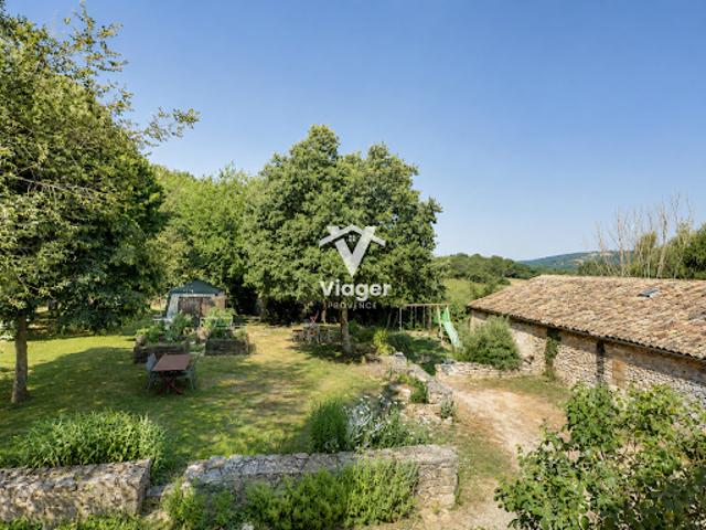Vente Maison 7 pièces 178 m2 Céreste