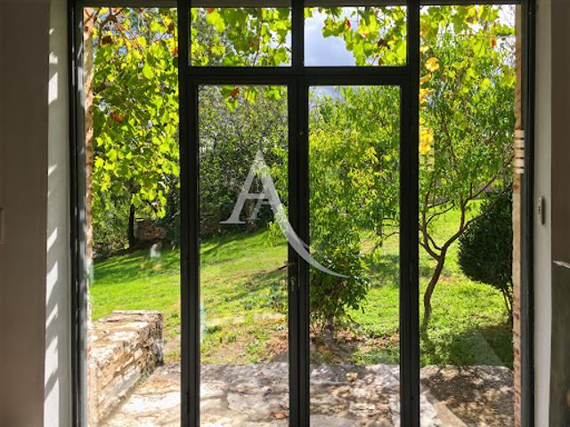 Vente Maison 7 pièces 178 m2 Serignac