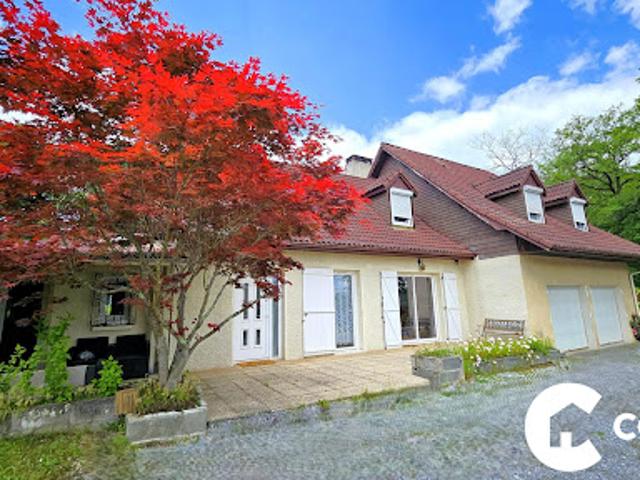 Vente Maison 7 pièces 178 m2 Lasseube