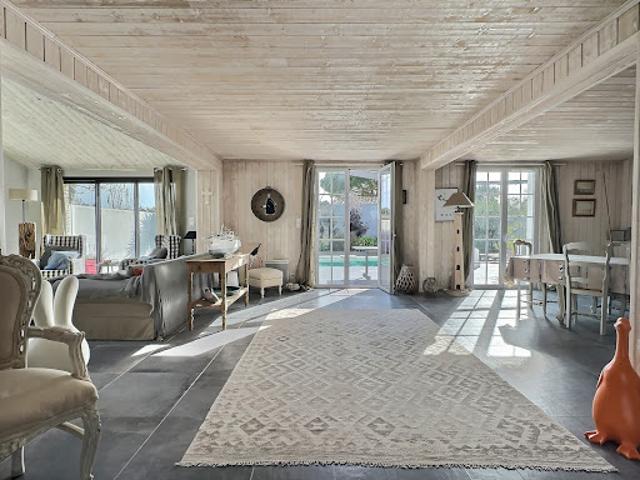 Vente Maison 7 pièces 178 m2 Loix