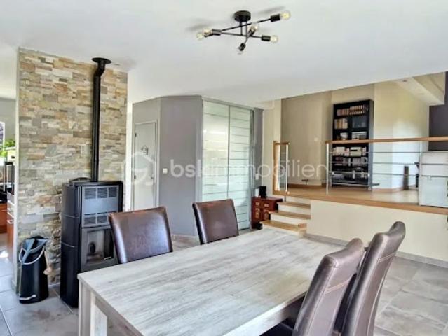 Vente Maison 7 pièces 178 m2 Saint Didier