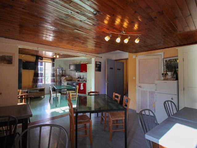 Vente Maison 7 pièces 179 m2 Aurel