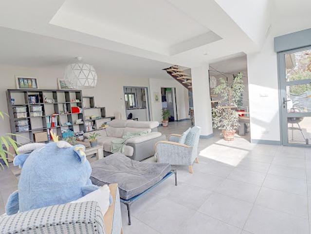 Vente Maison 7 pièces 179 m2 Blois