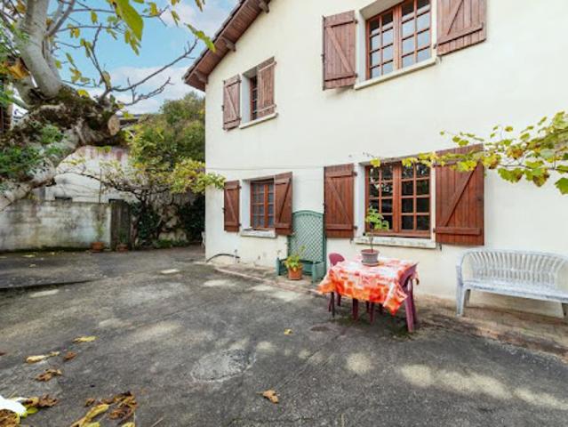 Vente Maison 7 pièces 179 m2 Foulayronnes