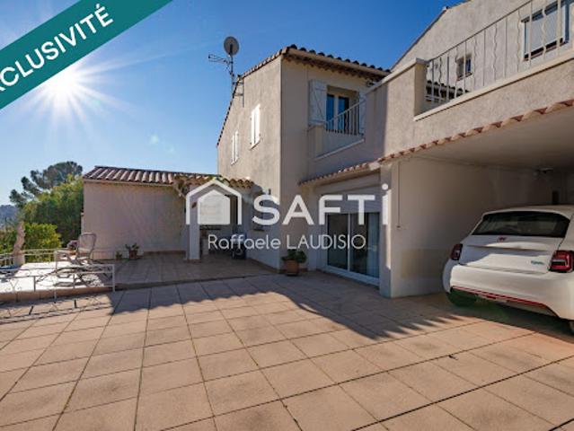 Vente Maison 7 pièces 179 m2 Frejus