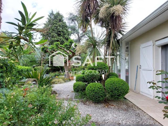 Vente Maison 7 pièces 179 m2 Lons