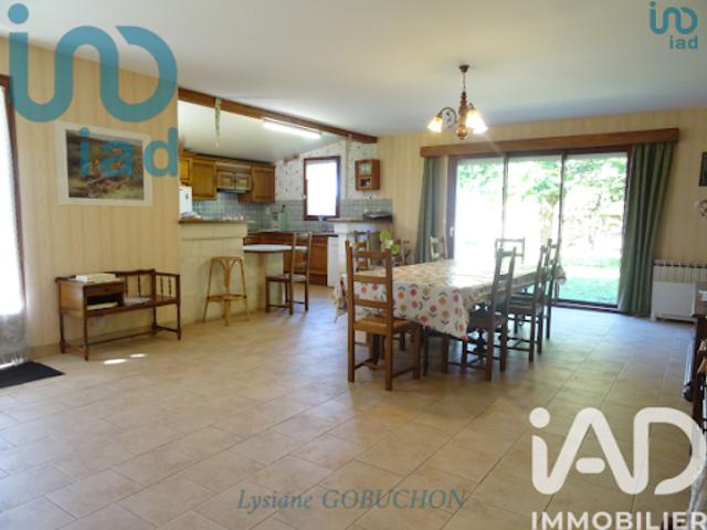 Vente Maison 7 pièces 179 m2 Sainte Croix de Mareuil