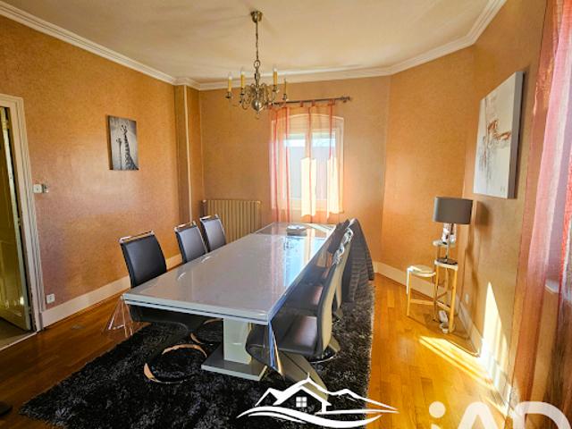 Vente Maison 7 pièces 179 m2 Yzeure
