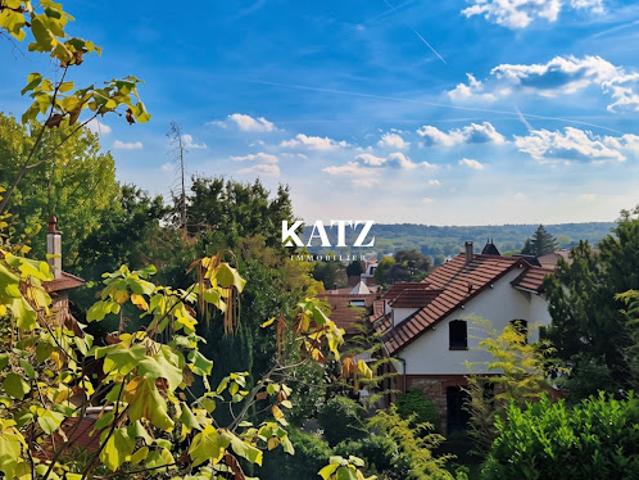 Vente Maison 7 pièces 179.9 m2 Garches