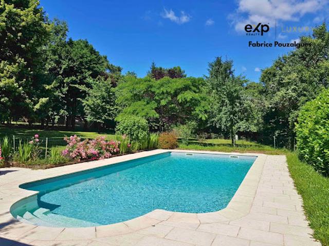 Vente Maison 7 pièces 170 m2 Mussidan