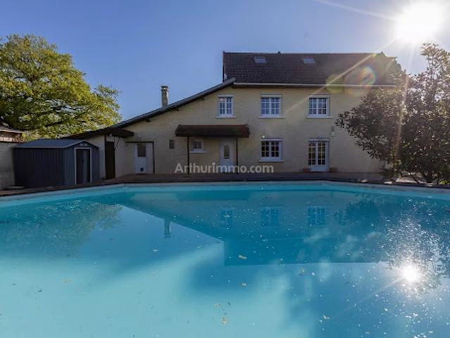 Vente Maison 7 pièces 170 m2 Morestel