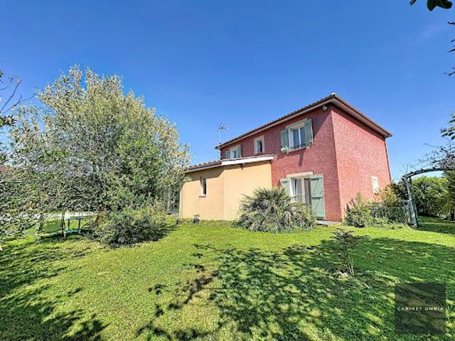Vente Maison 7 pièces 170 m2 Albias