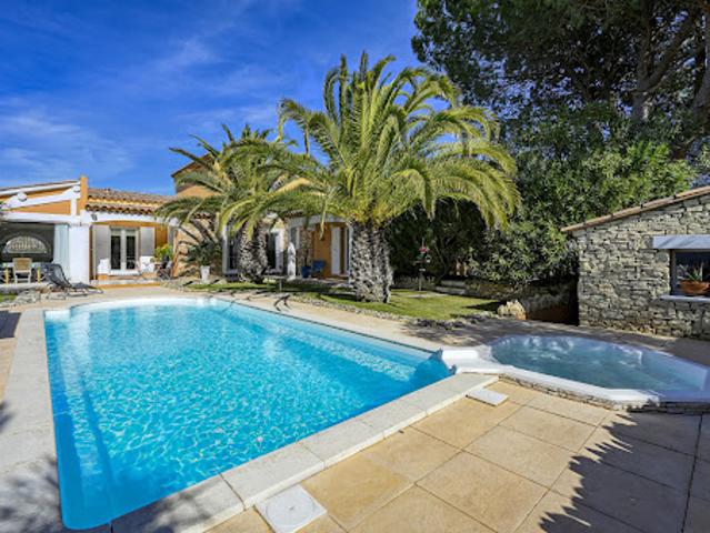Vente Maison 7 pièces 170 m2 Alleins