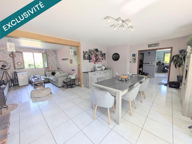 Vente Maison 7 pièces 170 m2 Bletterans