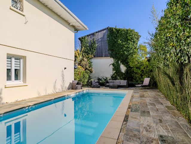 Vente Maison 7 pièces 170 m2 Bordeaux