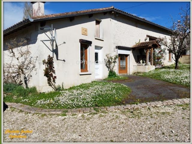 Vente Maison 7 pièces 170 m2 Chalais