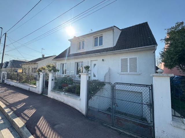 Vente Maison 7 pièces 170 m2 Chelles